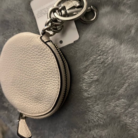 NWT! Coach Disney Dumbo 3 set - Picture 4 of 13